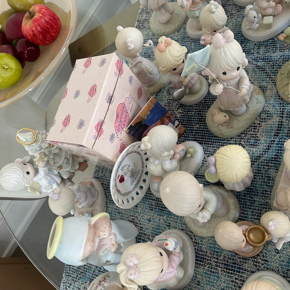 Adorable Porcelain Figurines with Pastel Accents